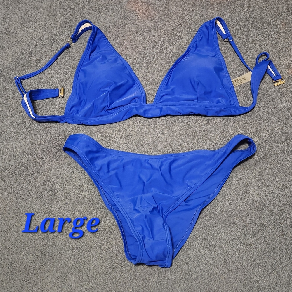 Bathing suit